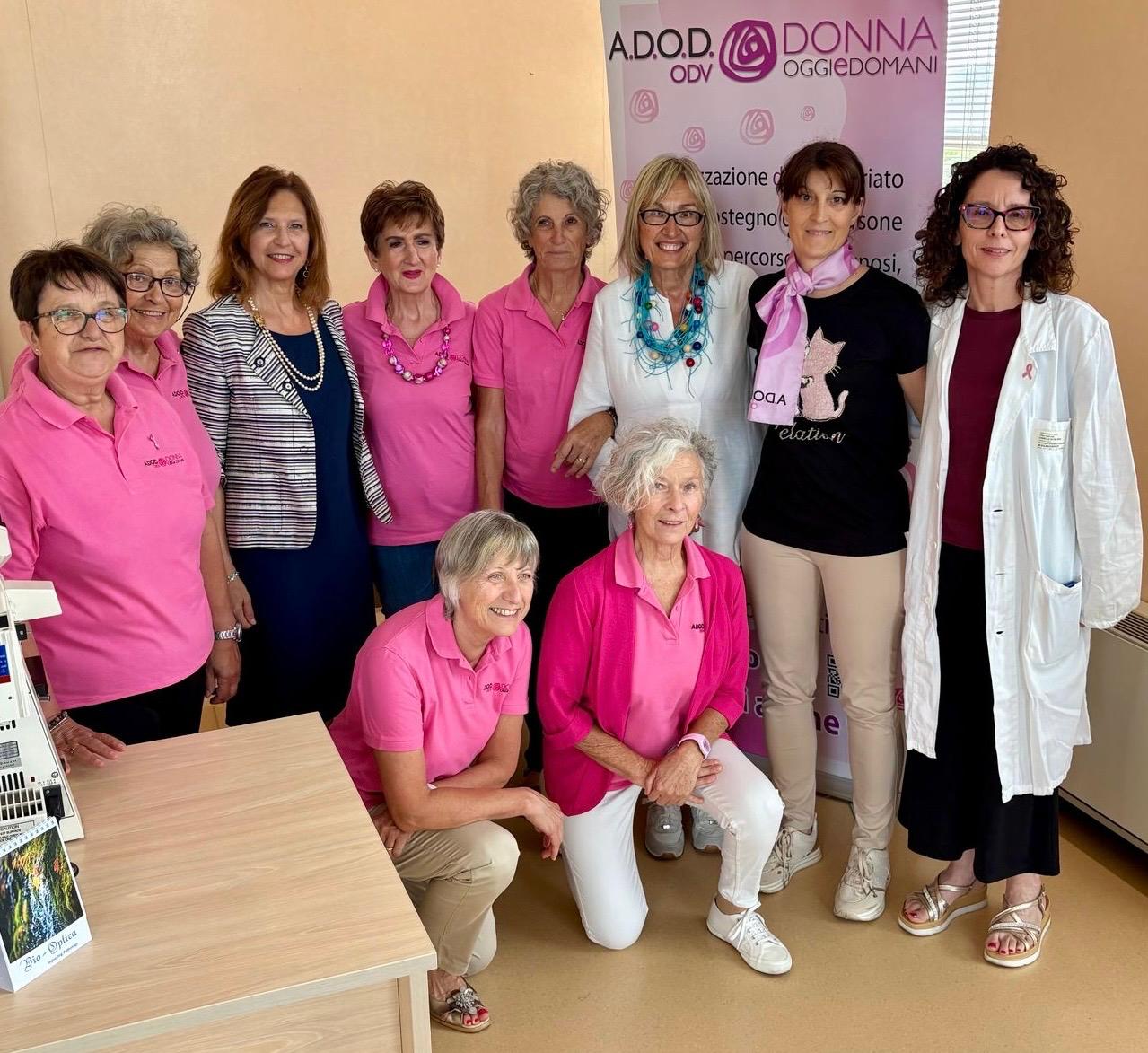 Foto 1 Donazione microscopio Adod
